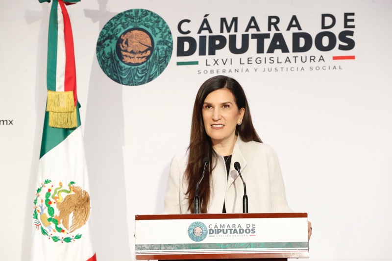 Kenia López exige frenar la violencia tras ataque a la presidenta