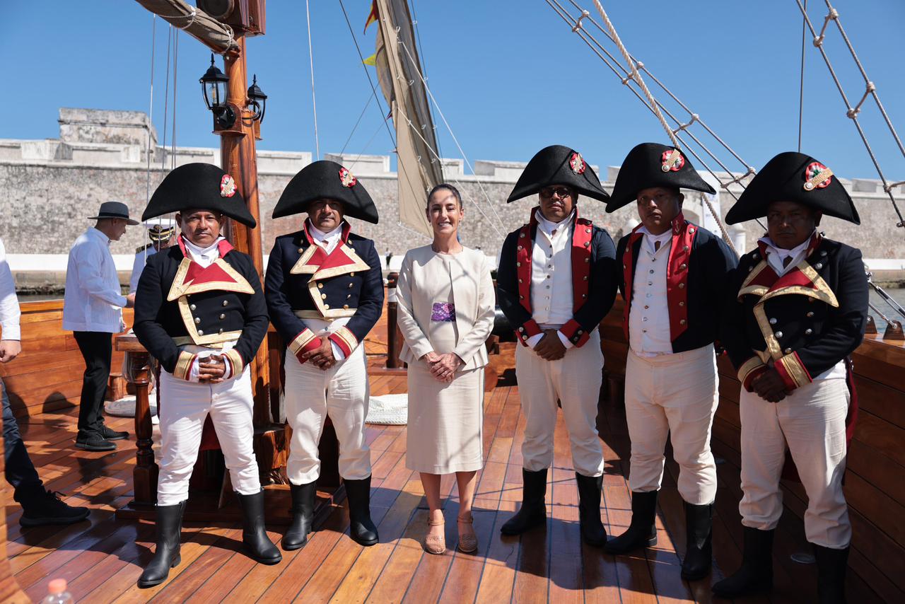 Veracruz recuerda 200 años de independencia en los mares mexicanos