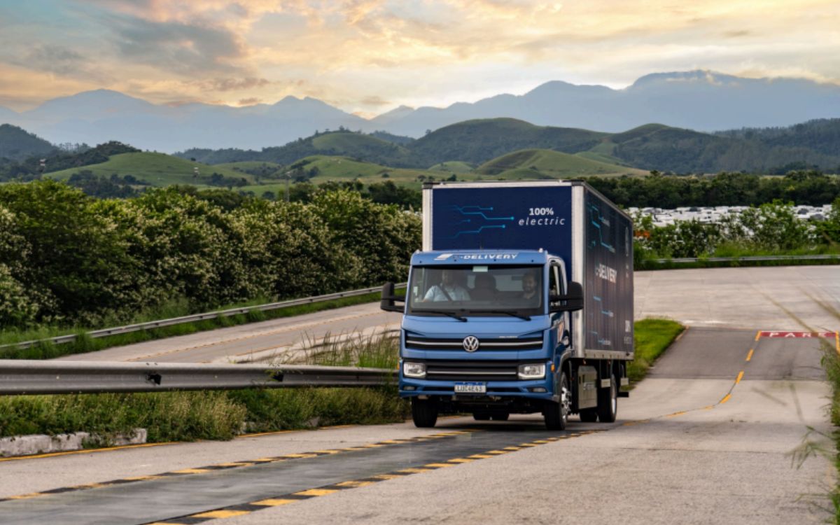 Un giro verde en las carreteras: Brasil y México aceleran hacia el transporte limpio