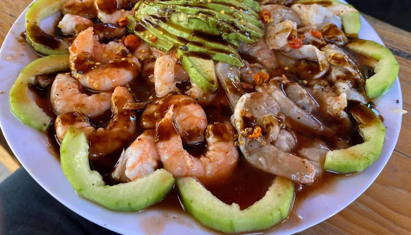 Más allá del aguachile: la cruda realidad de los mariscos estilo Sinaloa