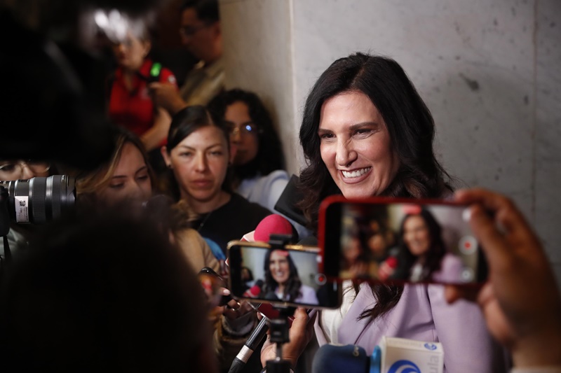 Kenia López Rabadán destaca avance de mujeres en la Cámara de Diputados