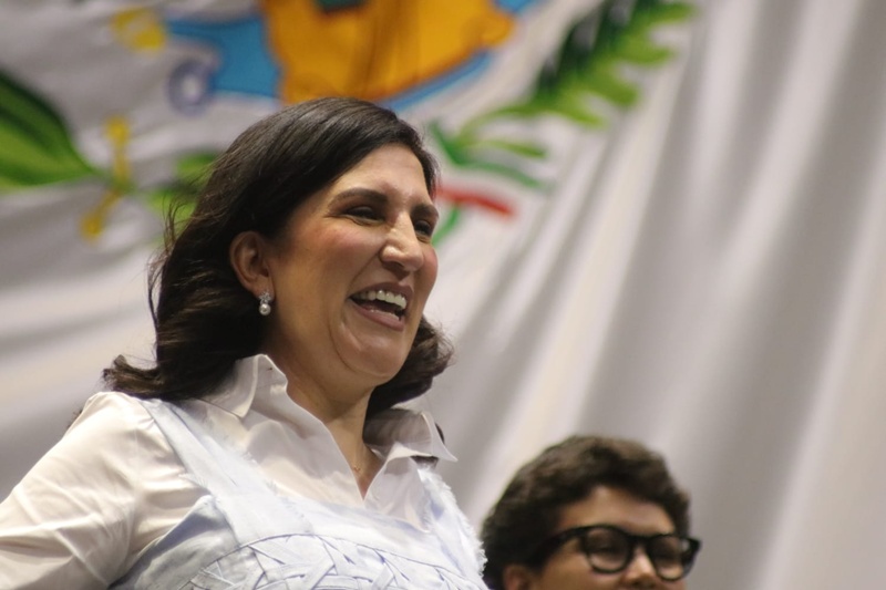 Kenia López Rabadán defiende modelo de seguridad y salud en Chihuahua ante crisis