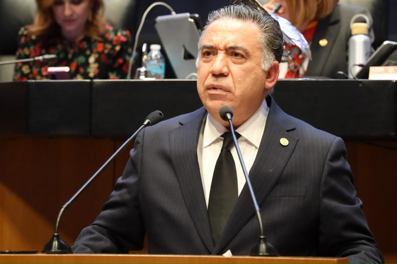 Inzunza confirma asistencia a Permanente tras denunciar presuntas operaciones de la CIA
