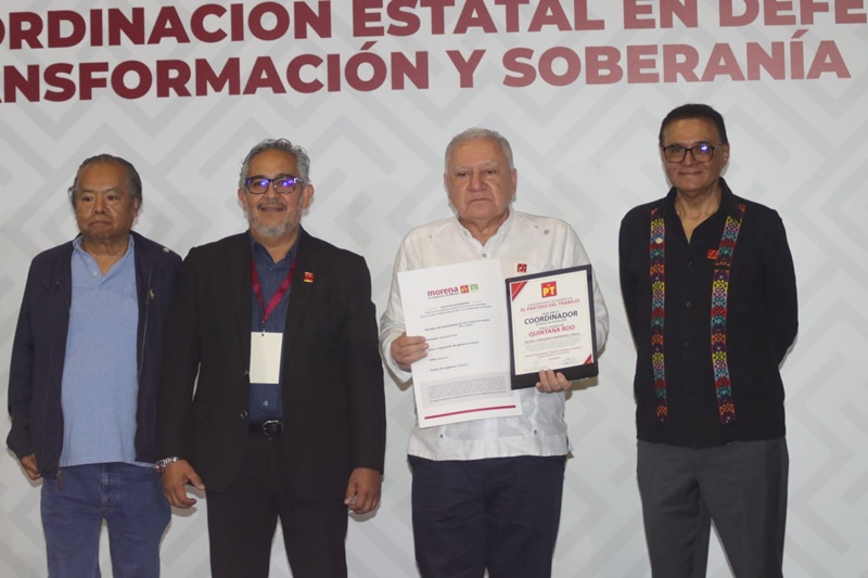 Rafael Marín formaliza registro para buscar la coordinación de Morena en Quintana Roo