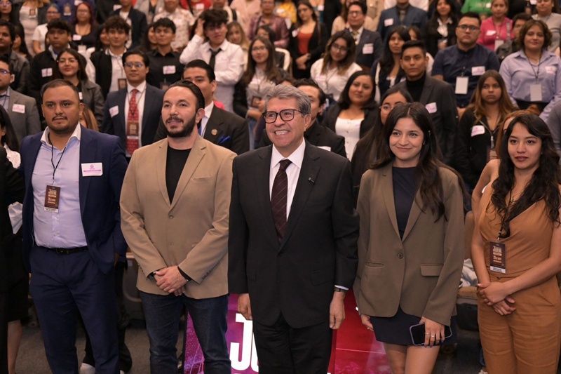 Parlamento Juvenil en Cámara de Diputados reúne a estudiantes de Coyoacán
